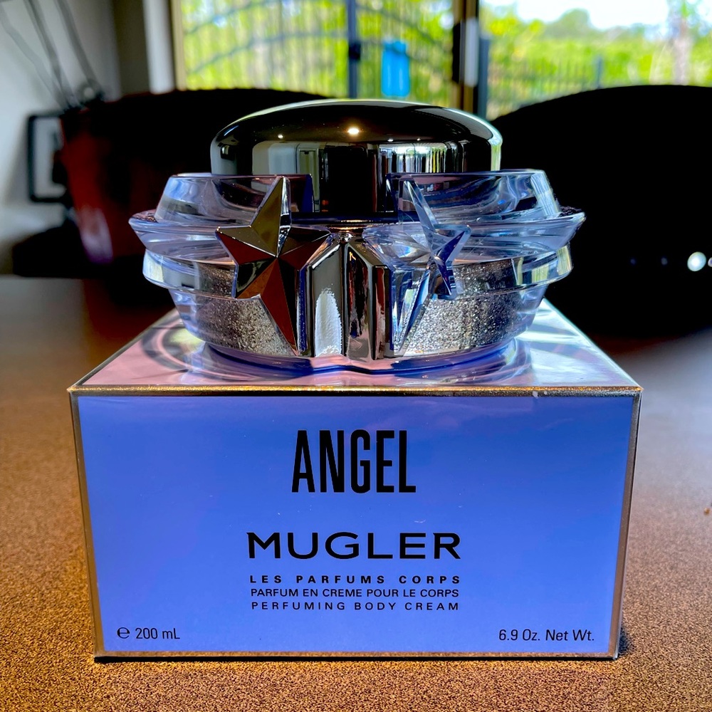 ANGEL MUGLER💍💍👑🎉BODY CREAM NIB 🙏❤️❤️